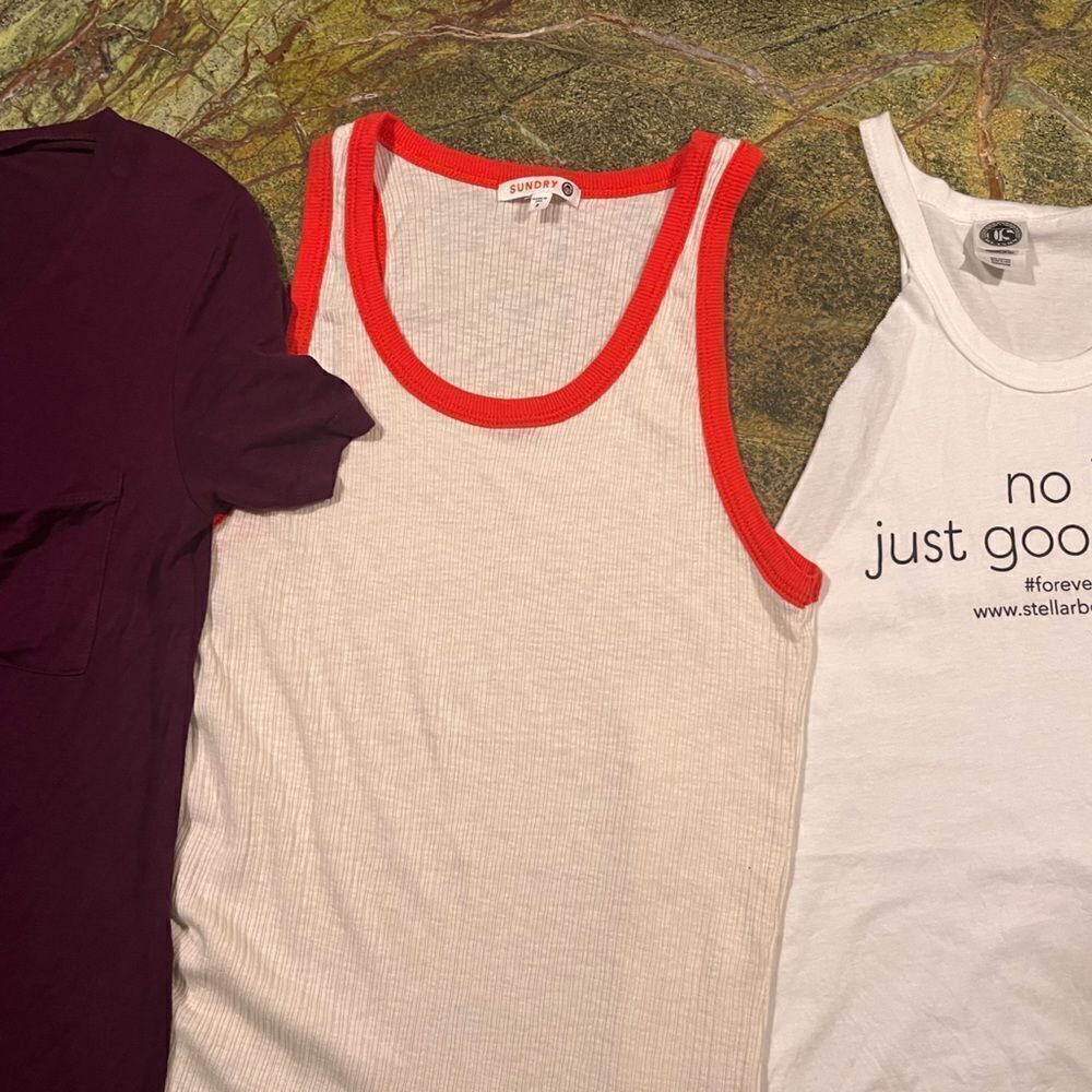 Top tank & t-shirt bundle - Picture 10 of 10